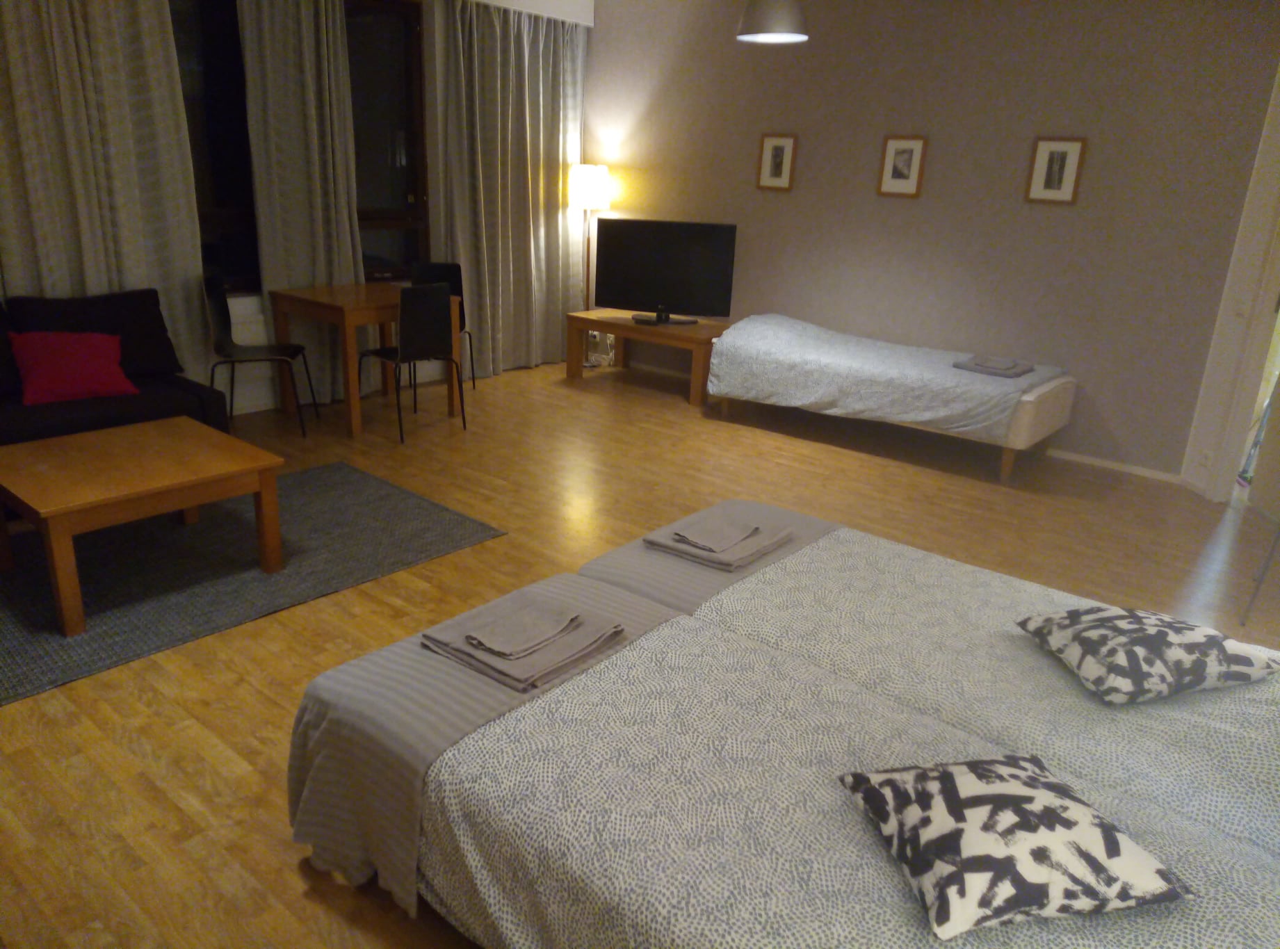 Perhehuone